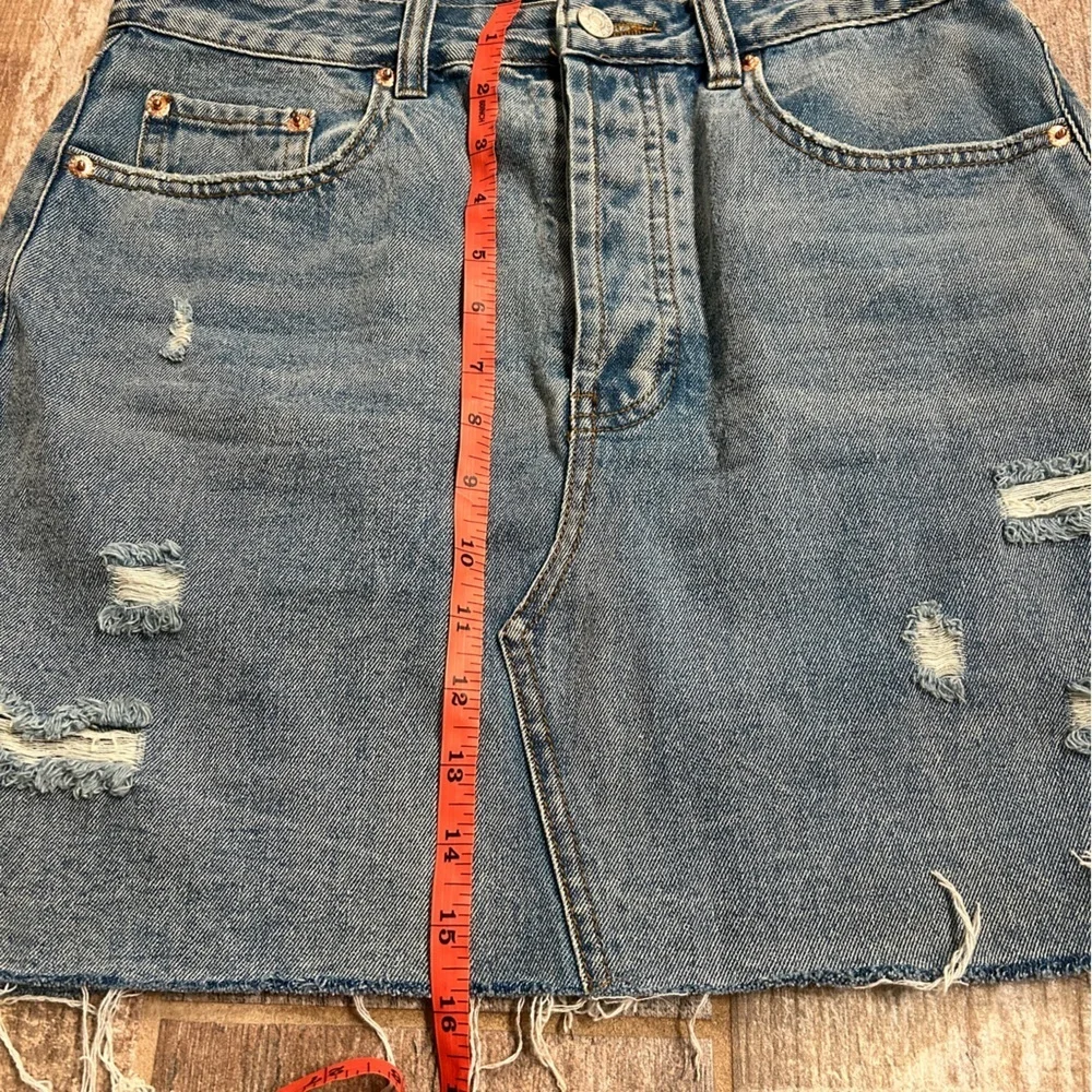 Cute Denim Distressed Skirt from Brooklyn Karma - Picture 6 of 6
